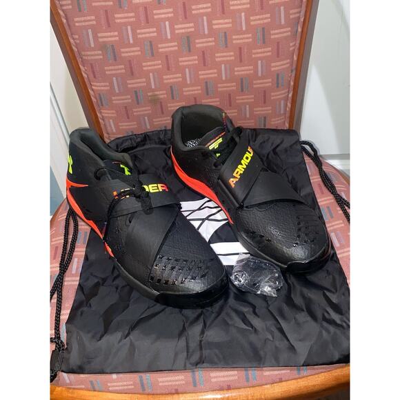 New Under Armour Mens Size 11 Silencer Track Spikes Shoes 3022517 004 Javelin - Picture 3 of 6